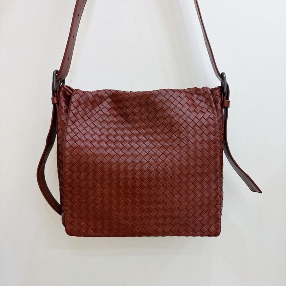 Bottega Veneta Women Pre-Loved Bag Very Good Condition